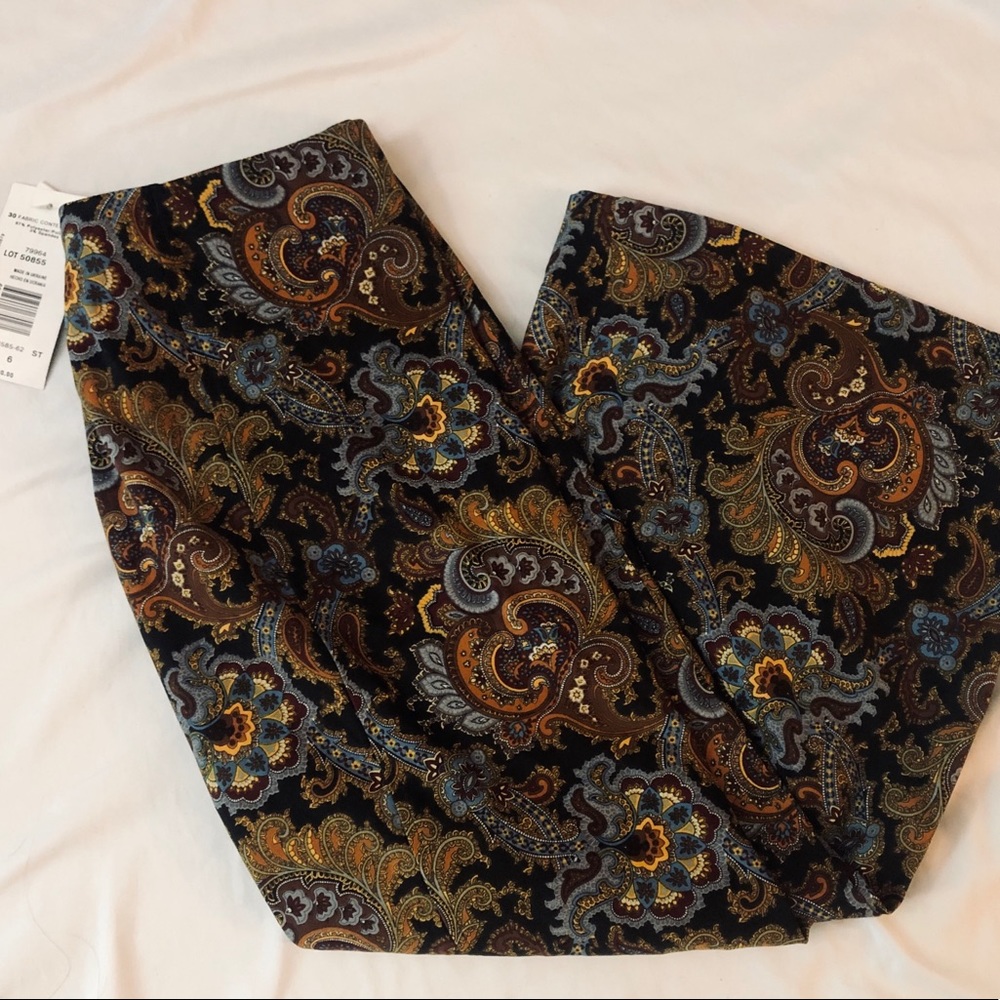 Patterned Long Skirt